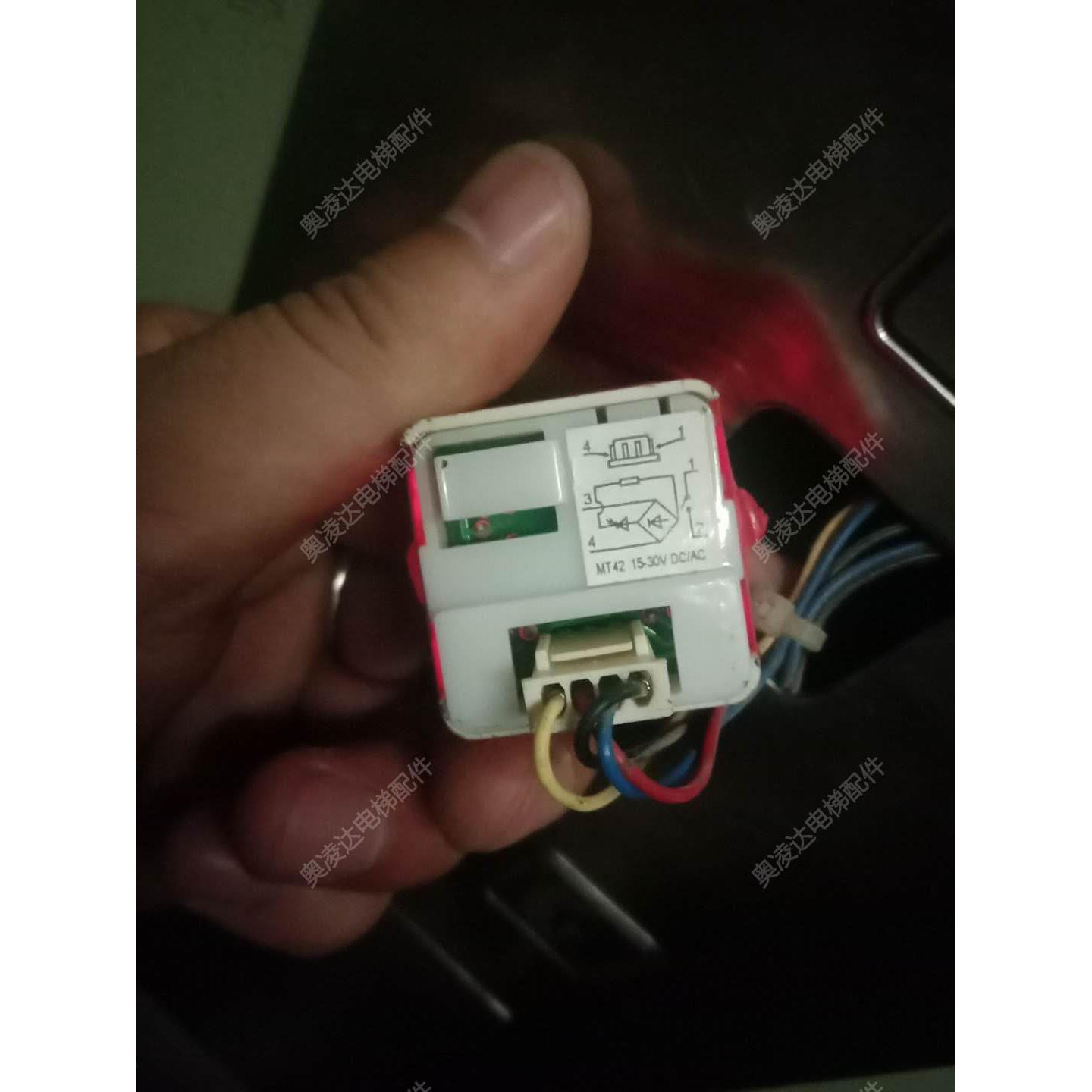 电梯按钮 申龙按钮MT42 DC15-30V 正面不锈钢 孔径33*33 原装现货
