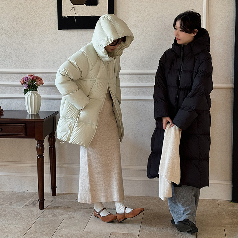 超轻无胆闺蜜款中长款羽绒服女2025新款云朵泡芙连帽冬季外套女