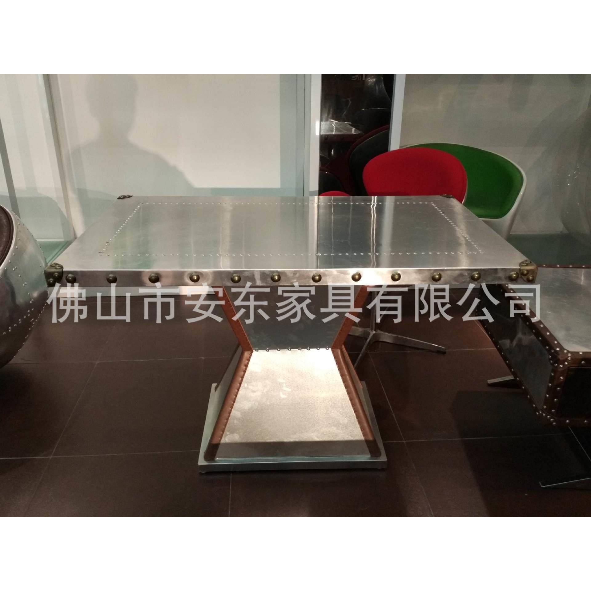 供应英伦复古工业铝皮餐桌 成套餐桌餐椅 做旧风格餐厅家具