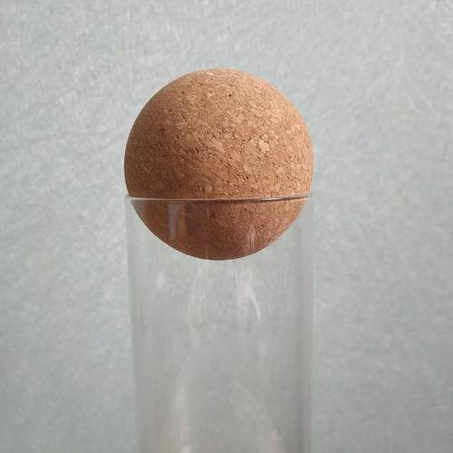 工厂直供软木球橡木高密度异型软木塞径40-80㎜现货密封