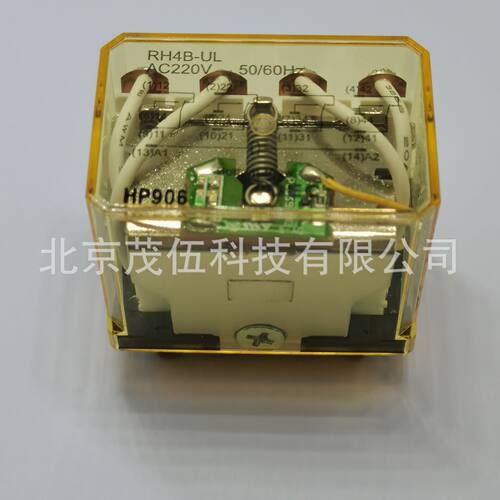 RH4B-UL AC220V    和泉继电器