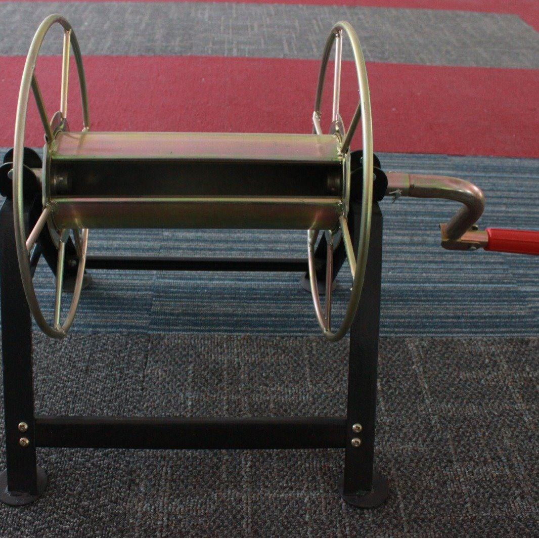 迪利厂家直销 家用浇花洗车水管收纳架 园林园艺灌溉水管车架小号