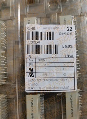 德国ERNI054528PCB连接器2mm垂直式公型110pin数据传输率2 Gbit/s