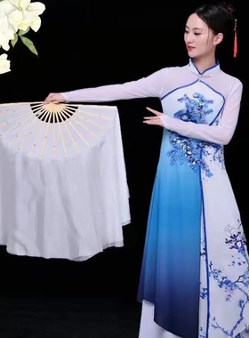 白色扇子舞蹈盛世鸿姿梁祝雪中梅