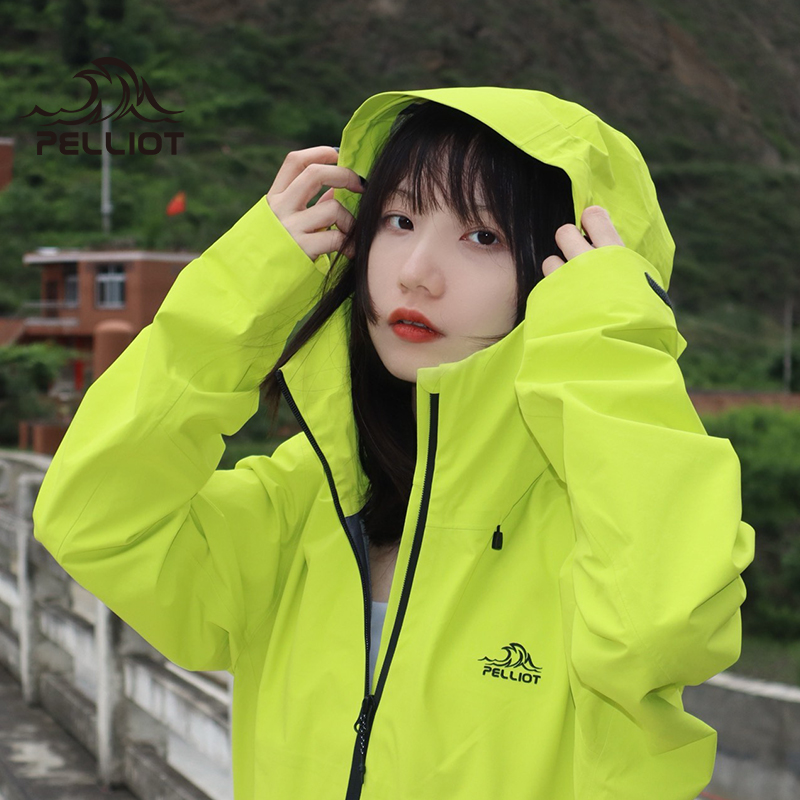 伯希和硬殼戶外單層沖鋒衣