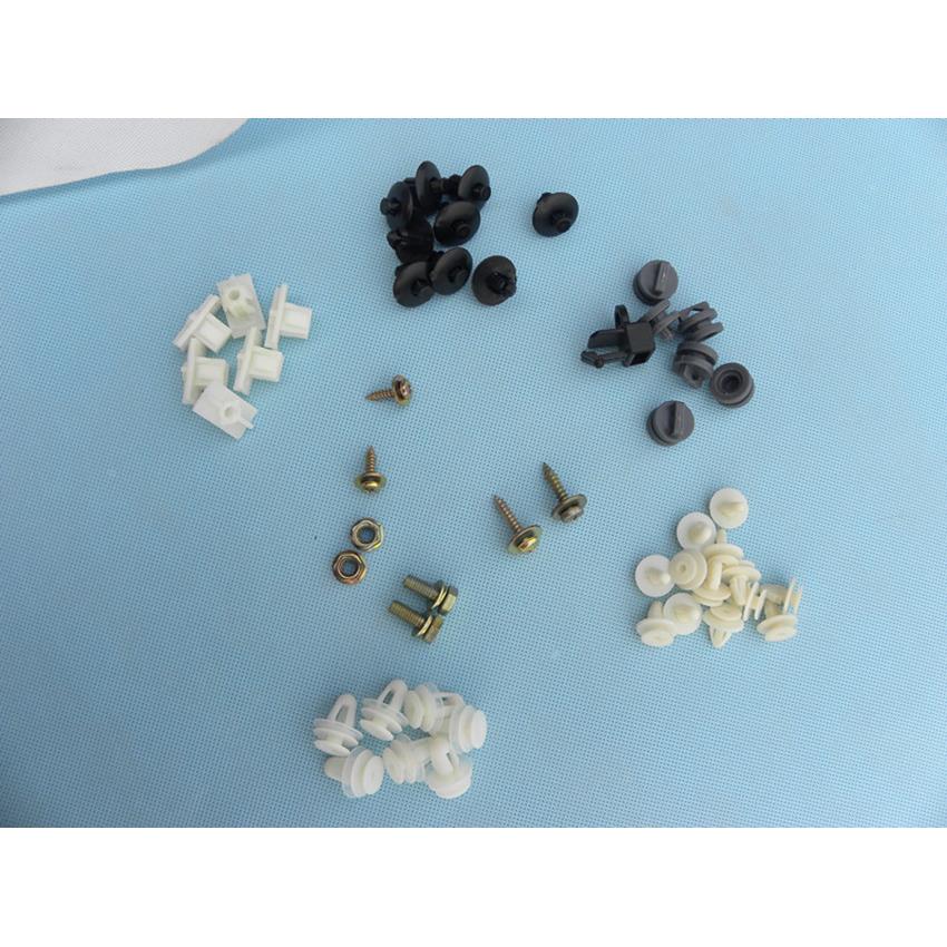 适配货车卡扣欧曼汽车ETX驾驶室装饰卡扣螺丝车门内护板下饰板扣