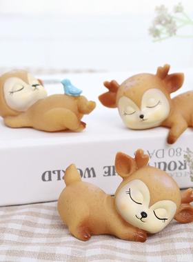 如果家居搪胶梅花小鹿蛋糕摆件创意鹿宝宝装饰品桌面摆设工艺品