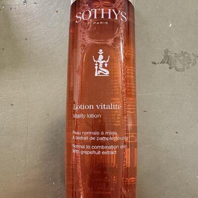 思蒂中性爽肤水补水保湿