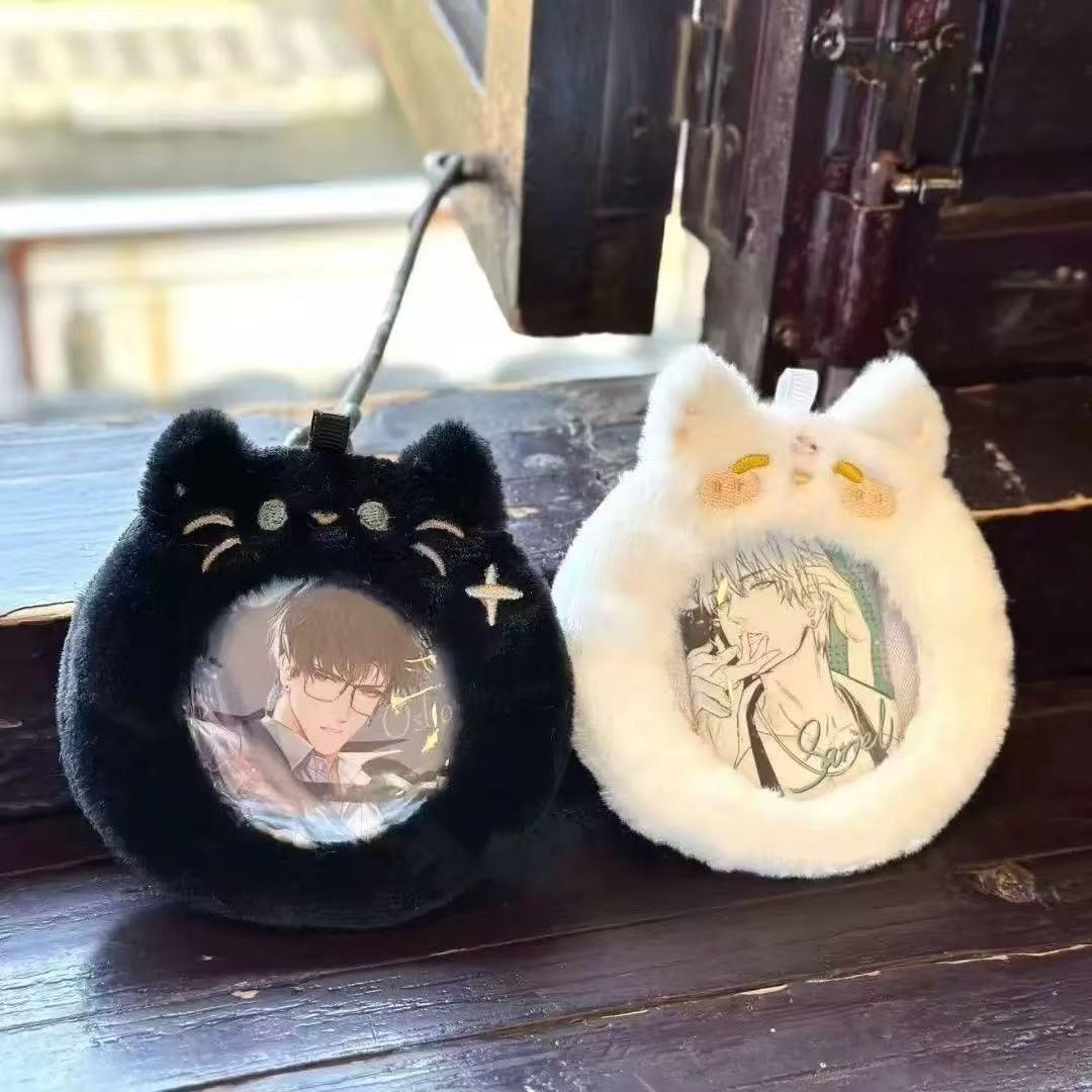 可爱喵喵毛绒吧唧保护套挂件透明徽章防摔袋谷美谷子展示收纳痛包