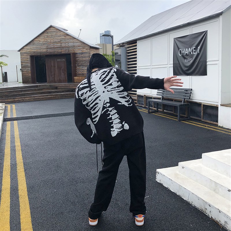 现货Wo Swter oversize Witer Haruku Skele Graphs Ki