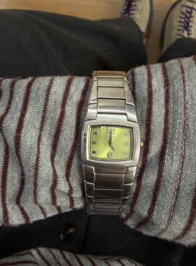 Awasteoftime浪费时间 绿色中古手表vintage简约复古手表方形腕表