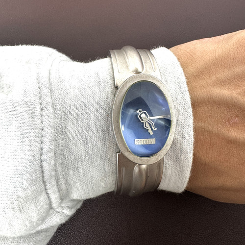Awateoftime浪费时间 中古手表小众复古蓝色椭圆变盘石英手表