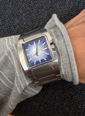 Awateoftime浪费时间 渐变色中古手表小众复古方形石英手表腕表