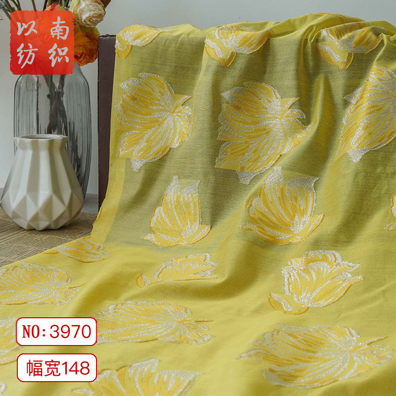 新款黄底银丝叶子春夏礼服小吊带提花纱面料轻薄窗帘辅料装饰布料