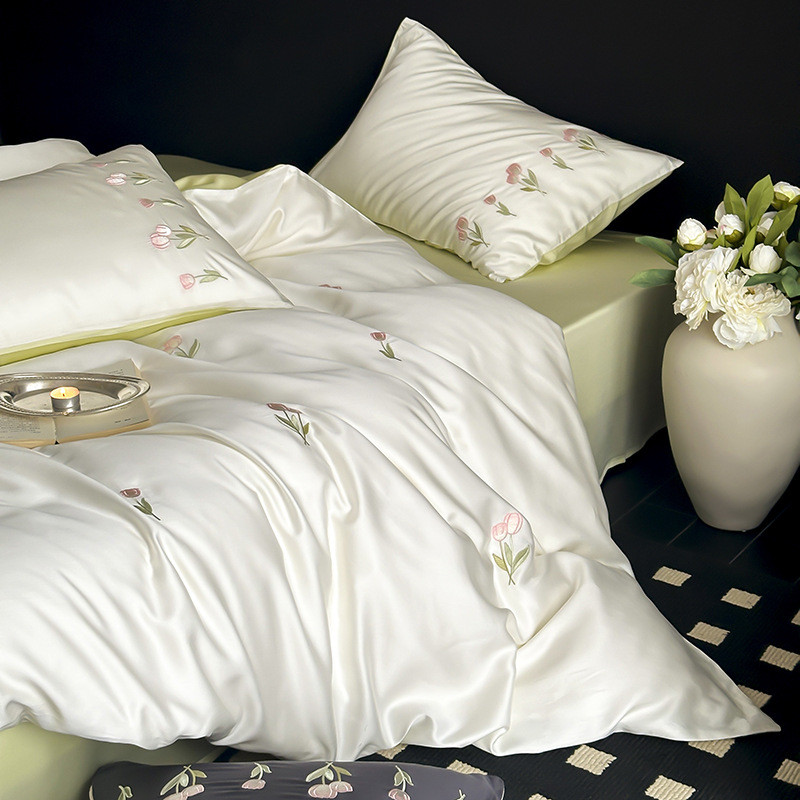 床笠黑色郁金香花卉刺绣60支兰精天丝四件套夏季凉爽冰丝床单个性