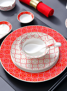 红色酒店摆台餐具套装中式国风饭店碗碟勺摆盘三件套陶瓷婚宴喜庆