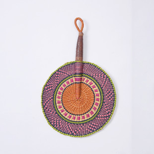 进口摇扇象草手工编织扇子彩色家居墙壁挂饰海草编织彩色手工加纳