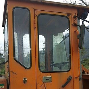 前擋左右 萊工裝 運型zly機鏟車擋風玻璃 優(yōu)質(zhì)安全鋼化玻璃 專用