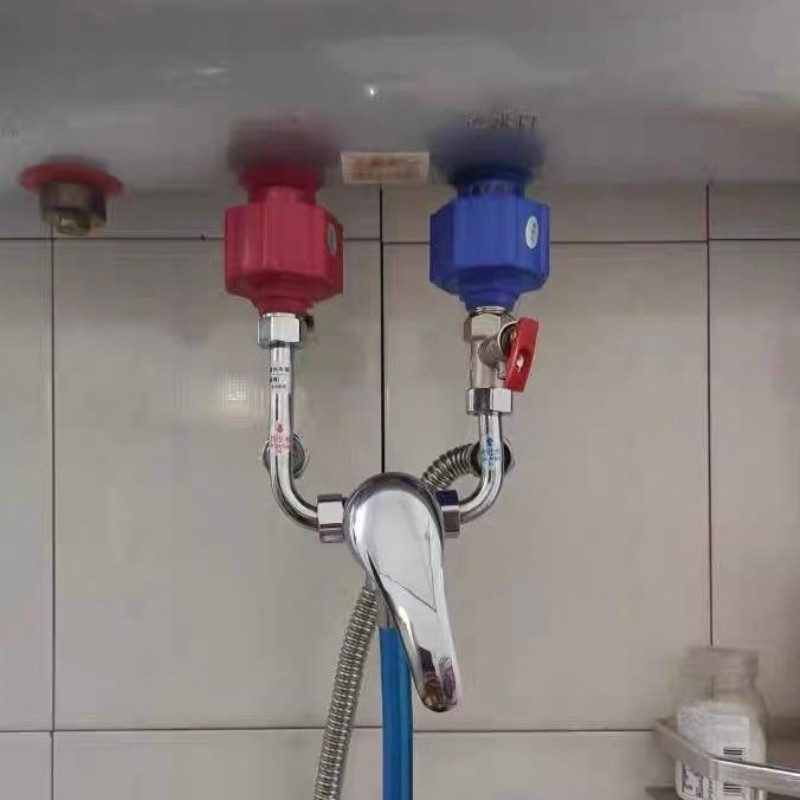 热水器通用型防漏电4分接头淋浴隔电墙配件电热水器出水防电墙