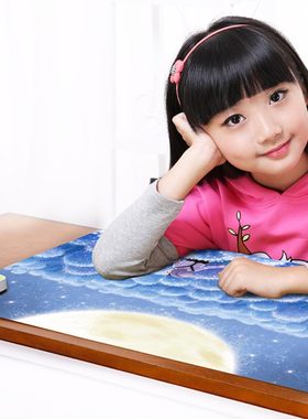 电脑保暖c手桌面办公室加热鼠标发热取暖桌垫学生写字板毯电热超