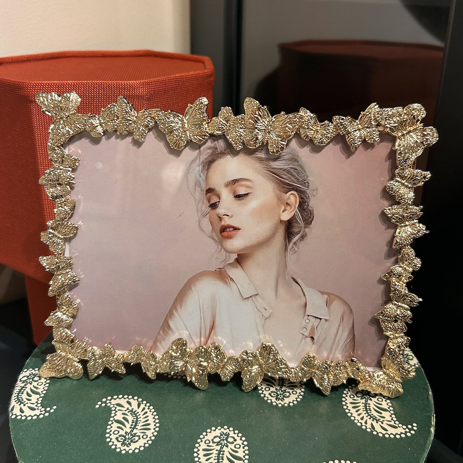 蝴蝶相框6/7寸创意金属装饰摆台轻奢高级写真照片框样板房摆件七,家居饰品,相框/画框,淘宝优惠券,粉丝福利购,淘宝优惠卷