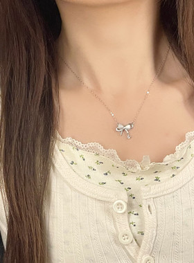 999纯银蝴蝶项链女款2025新款爆款轻奢小众高级感颈链锁骨链闺蜜