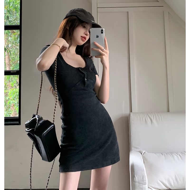 小个子纯欲辣妹性感方领短袖连衣裙女夏季韩版修身显瘦包臀短裙子
