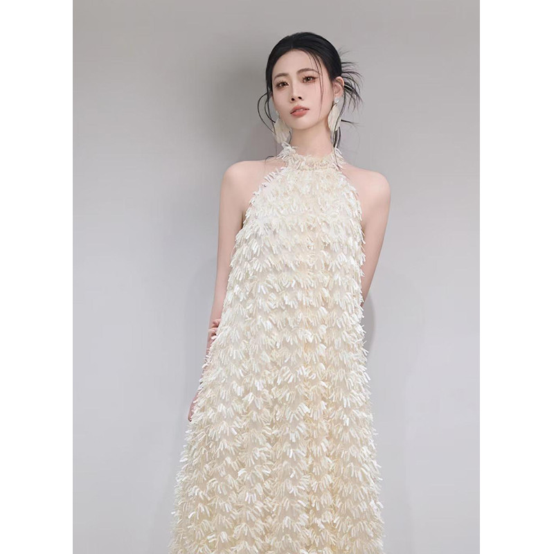 新品挂脖晚礼服2025新款高级感亮片敬酒服新娘订婚结婚晨拍礼裙女