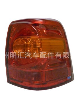 右手尾灯81551-60A80适用于丰田兰德酷路泽URJ202VDJ200