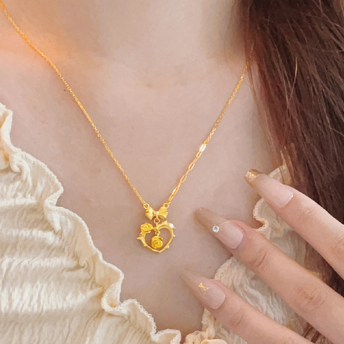 24K金花漾心动玫瑰花项链吊坠女新款轻奢999金蝴蝶结爱心锁骨链