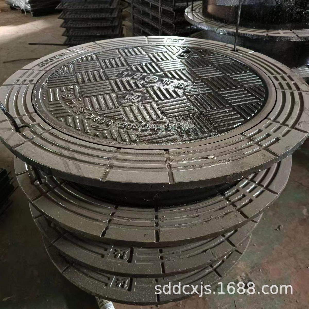 球墨铸铁防沉降井盖700圆卡簧井盖重型防盗窨井盖轻型双层井盖,金属材料及制品,钢管,淘宝优惠券,粉丝福利购,淘宝优惠卷