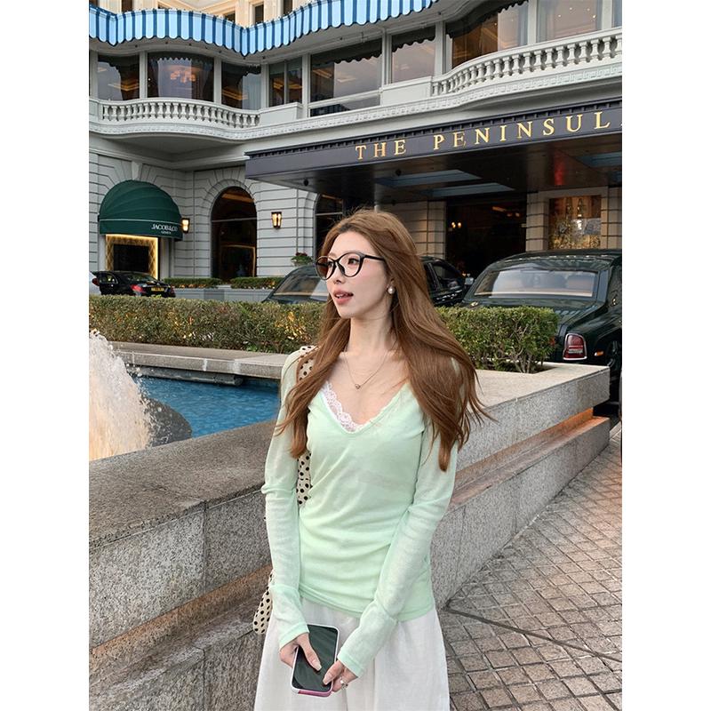 薄荷曼波风绿色v领长袖T恤女氛围感叠穿慵懒休闲气质防晒罩衫上衣