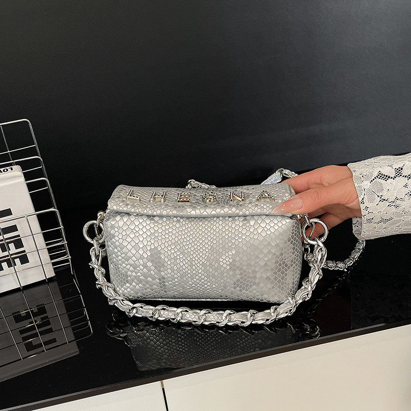 高级感小众链条2025新款时尚手提单肩包百搭超火斜挎女小包,箱包皮具/热销女包/男包,小方包,淘宝优惠券,粉丝福利购,淘宝优惠卷