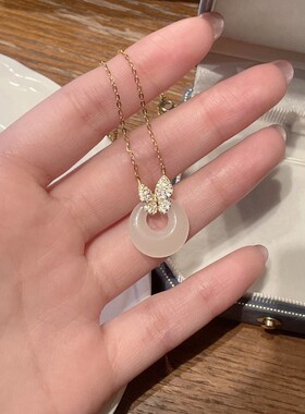 和田玉平安扣项链女生999纯银轻奢小众玉石蝴蝶锁骨链情人节礼物