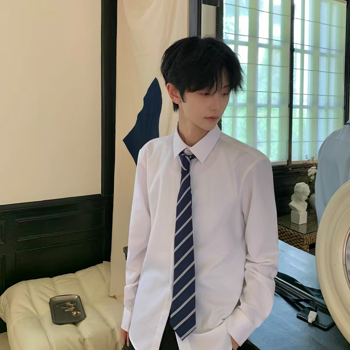 dk日系男生制服秋冬白色长袖衬衣图片
