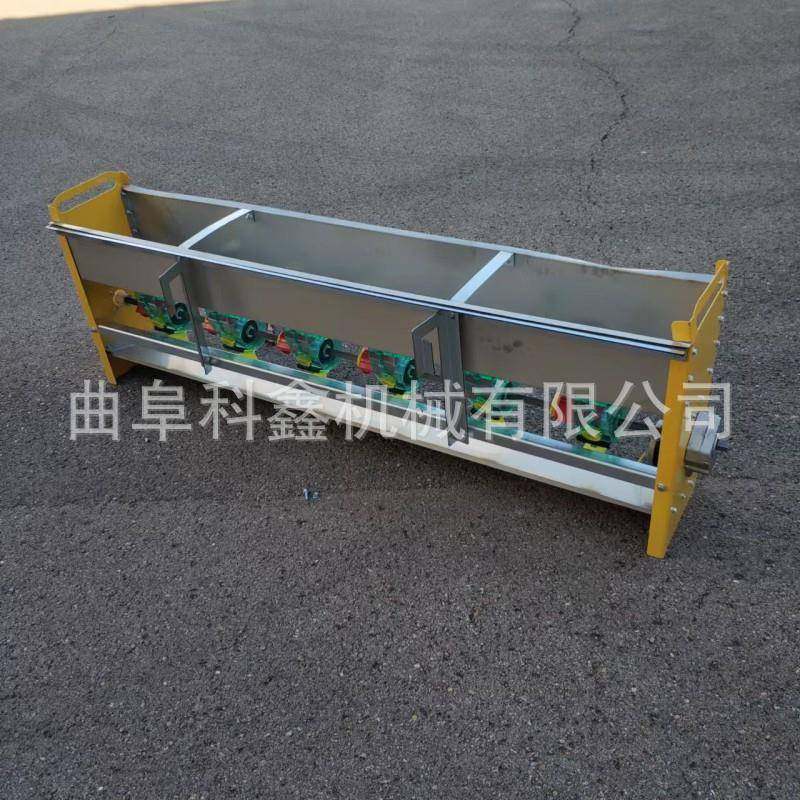 科鑫生产电动遥控撒肥机不锈钢三轮车后挂式施肥器电瓶带的施肥机,纺织面料/辅料/配套,纺织机械配件,淘宝优惠券,粉丝福利购,淘宝优惠卷