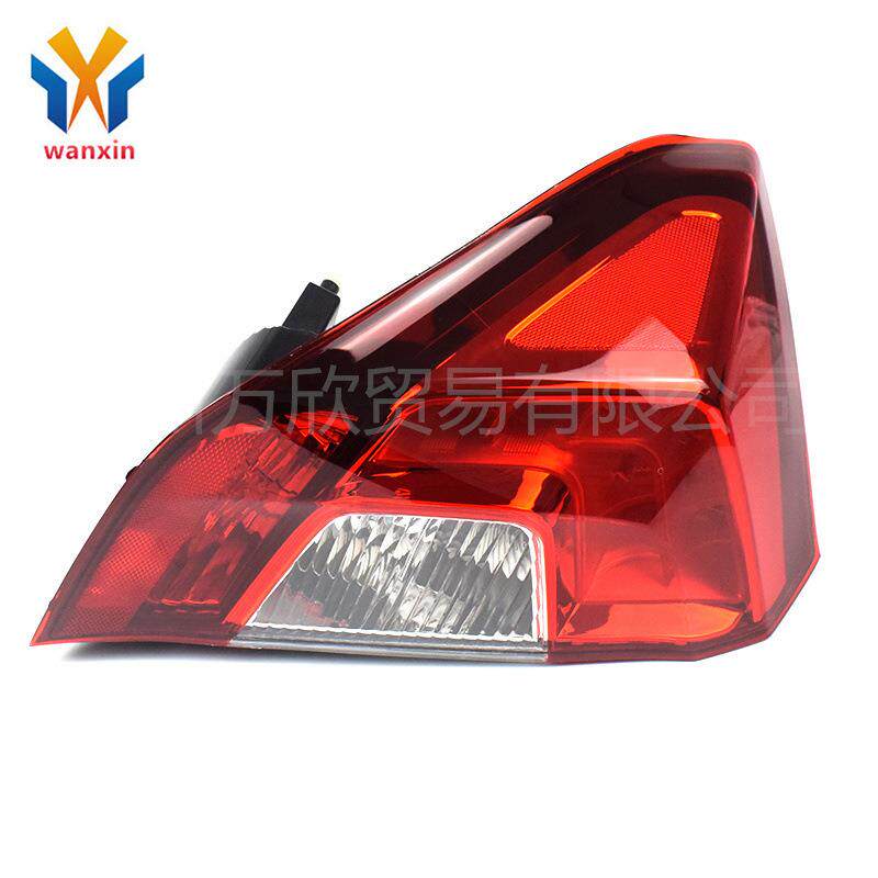 适用于汽车尾灯总成33550-T5A-A21