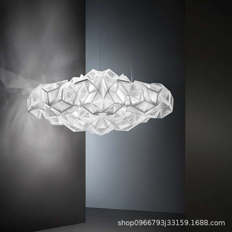 现代简约轻奢风钻石云朵吊灯艺术设计亚克力吊灯家用客厅卧室吊灯