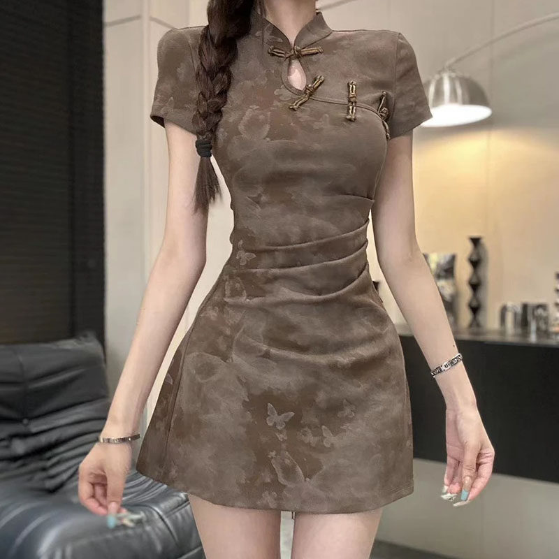 新中式国风时尚设计感连衣裙2024夏季新款旗袍蝴蝶斜扣短袖短裙女