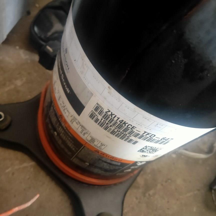 ZXI14KC ZXI14KCE-TFD-647 ZXI15KC-TFD-647 ZXI11全新谷轮压缩机