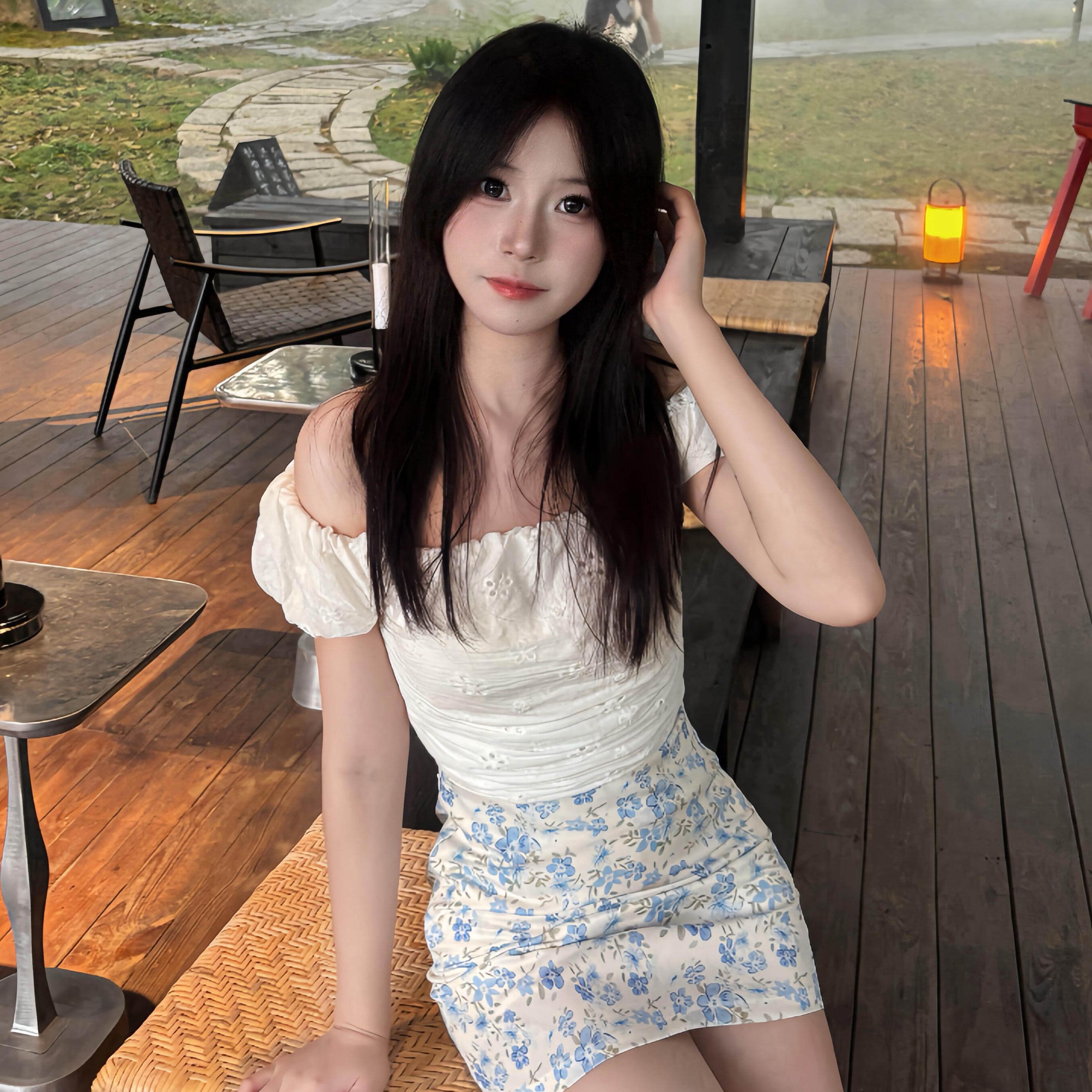 小清新碎花高腰显瘦小个子包臀裙气质绝美直筒a字半身辣妹短裙女
