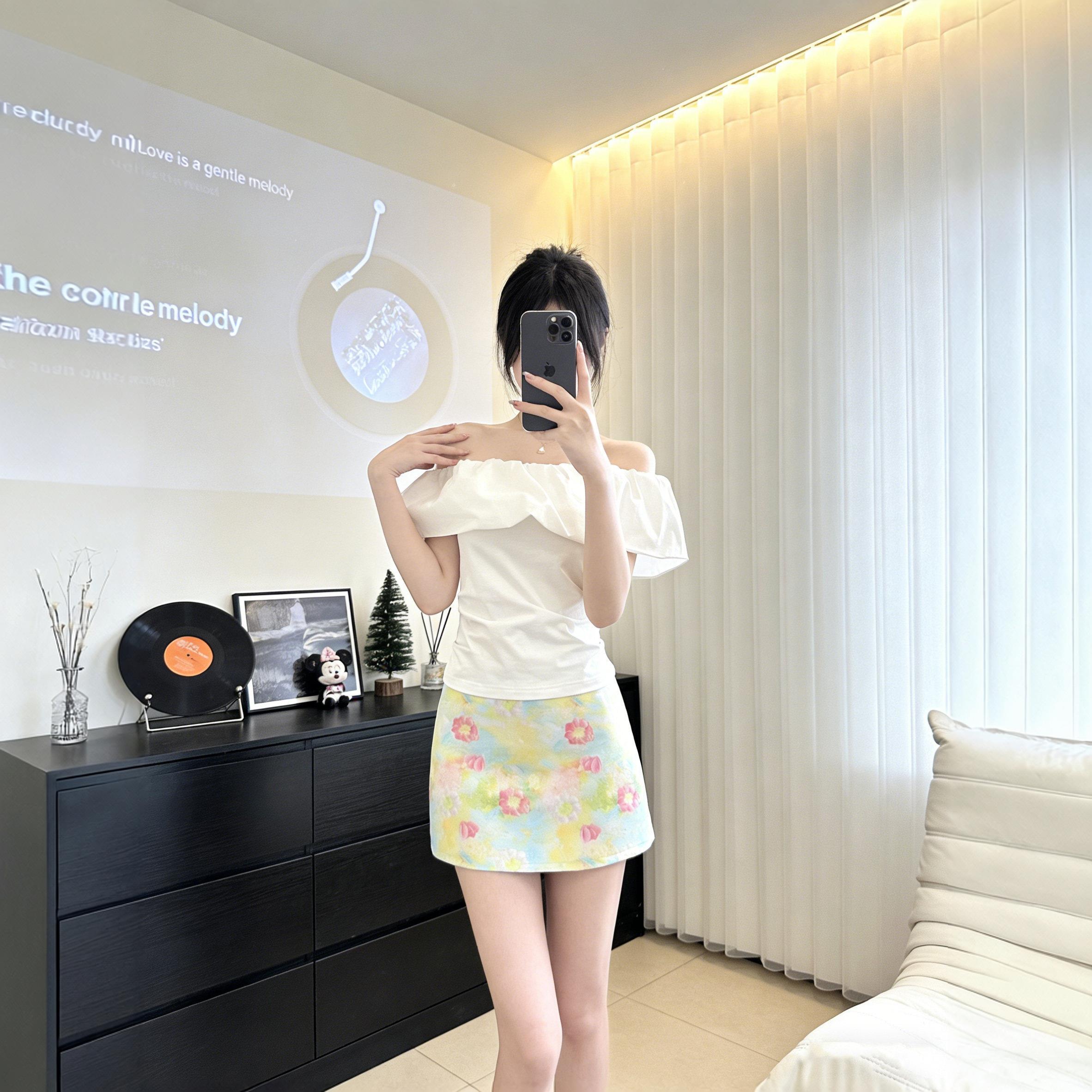 花卉碎花半身裙女2026年夏季新款百搭复古防走光辣妹包臀a字短裙