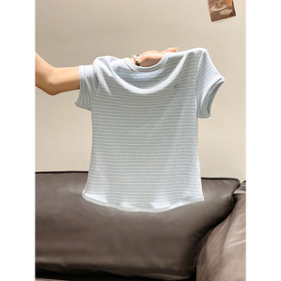 韩系慵懒风宽松显瘦上衣 新款 撞色条纹圆领短袖 正肩t恤女2026夏季