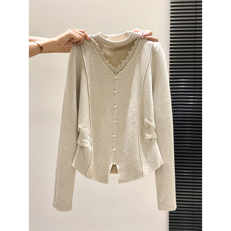 韩系挂脖蕾丝边V领加绒针织衫女冬季新款高级感收腰显瘦打底上衣,女装/女士精品,毛针织衫,淘宝优惠券,粉丝福利购,淘宝优惠卷