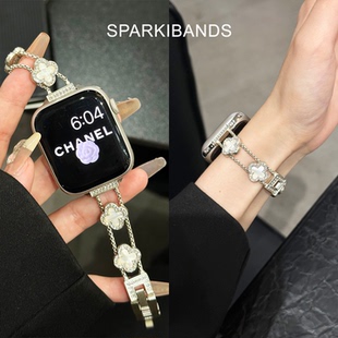 【四叶草贝母】适用于applewatch s11苹果表带iwatchs9女士新款8手表合金表带SE秋冬Ultra2细款金属高级感