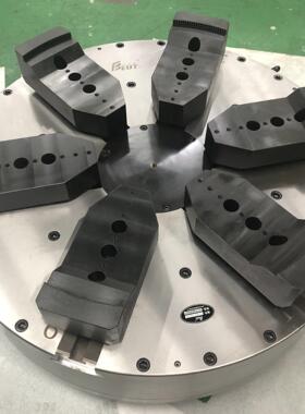 车具UQQ床大液六爪多爪夹孔径通孔车床气动压卡盘厂家非标