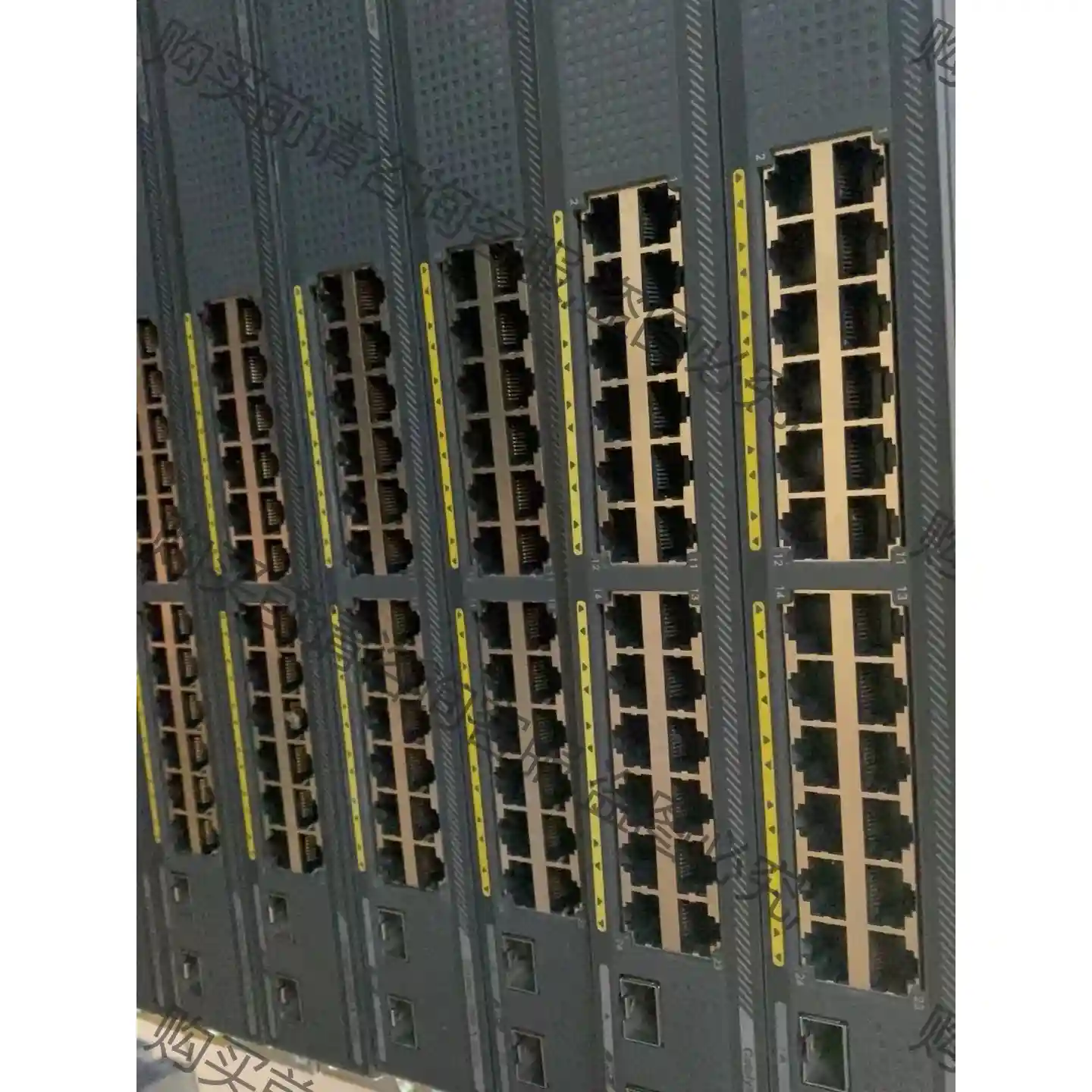 思科CiscoWS-C2960X-24TS-L 六月现货 测 先议价 拆机货包好