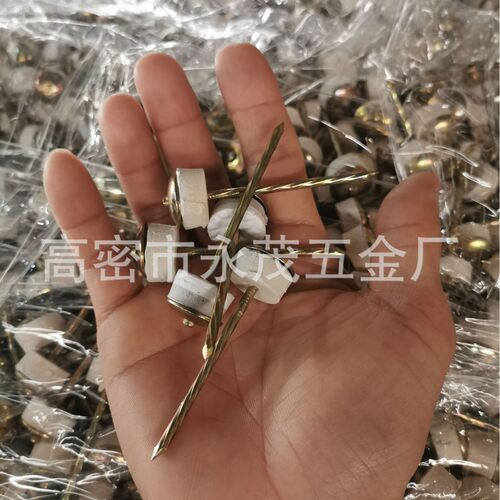 厂家批发镀锌喷漆泡沫垫瓦楞钉