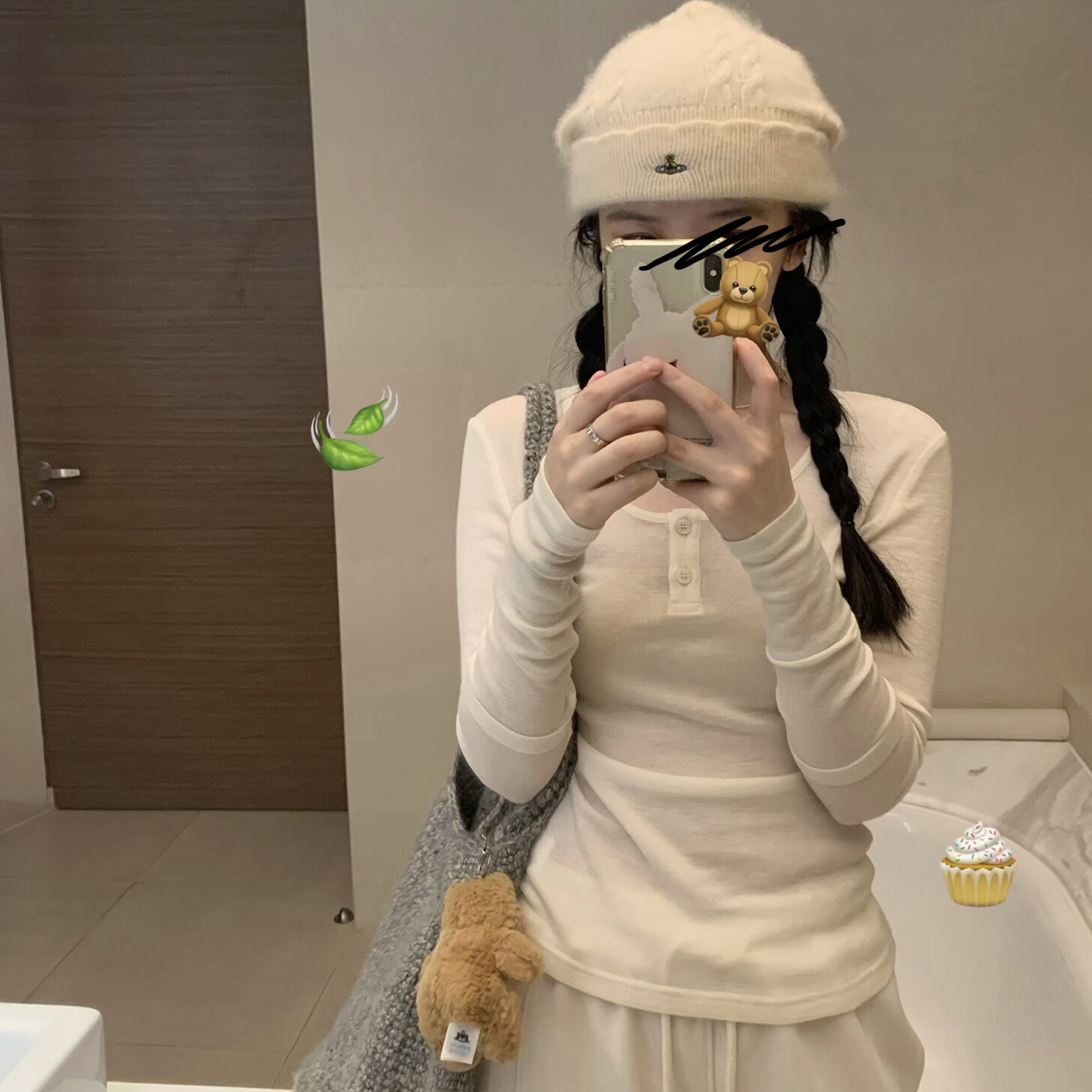 uungchuuu25FW高品质 可水洗100%超细美丽奴羊毛拼接袖微透打底衫