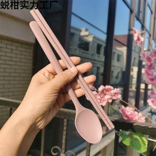 筷子家用耐高温硅胶筷子 勺子餐具硅胶食品级便携学生套装